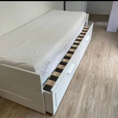 La Maison Des Vignes Homestay Bordeaux