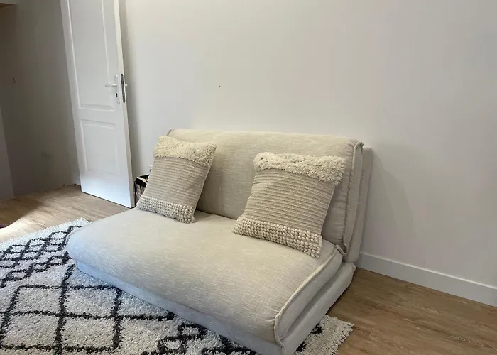 La Maison Des Vignes Проживание в семье